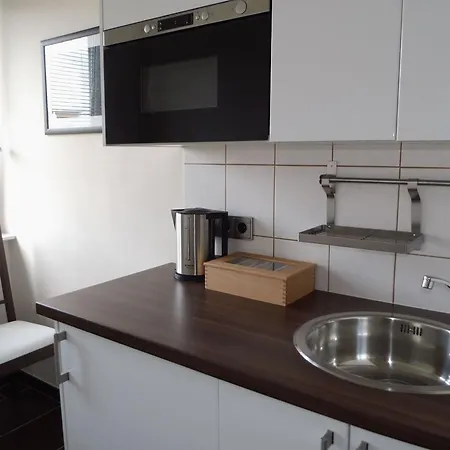 Moderne-1-Zimmer-Wohnung-Wi-Fi 公寓 *